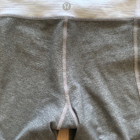 Lululemon crops - Picture 5 of 5